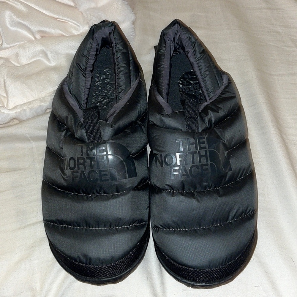 BRAND NEW MEN’s NUPTSE MULE North Face Slippers